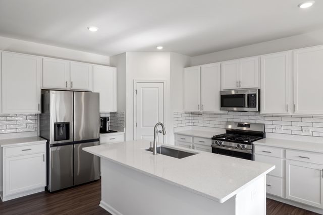 3830 Brander Drive, Valparaiso, IN 46385