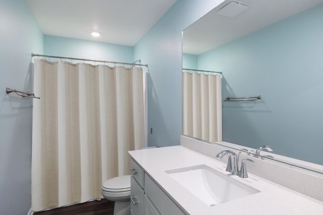 3830 Brander Drive, Valparaiso, IN 46385