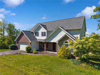 481 Sawmill Rd, Unity Twp, PA 15601