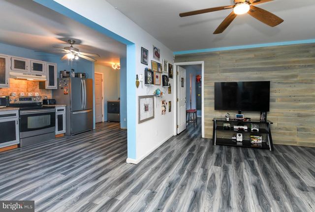 209 BERLIN RD, Clementon, NJ 08021