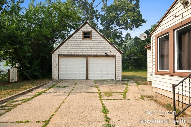 2164 Letart Avenue, Muskegon, MI 49441