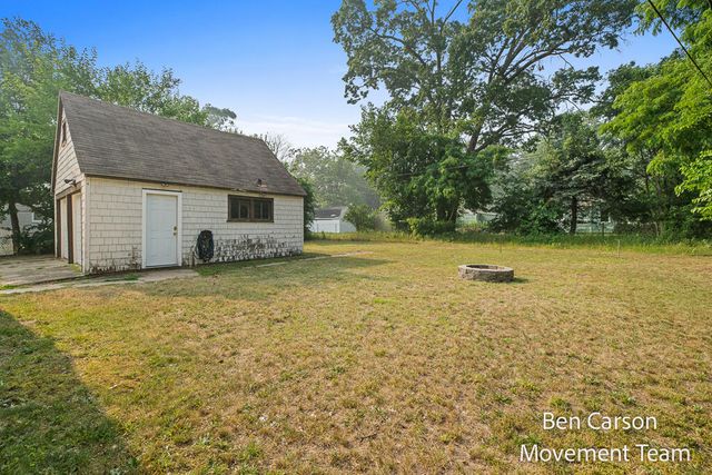 2164 Letart Avenue, Muskegon, MI 49441