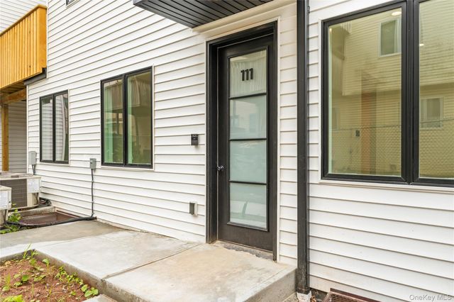 105 N Cole Avenue 111, Spring Valley, NY 10977