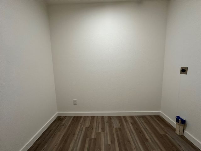 900 W Wrights Avenue, Comanche, TX 76442