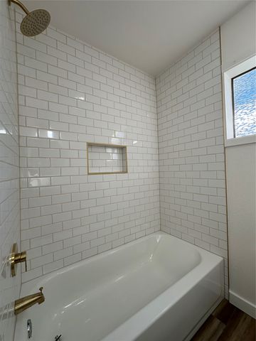 900 W Wrights Avenue, Comanche, TX 76442