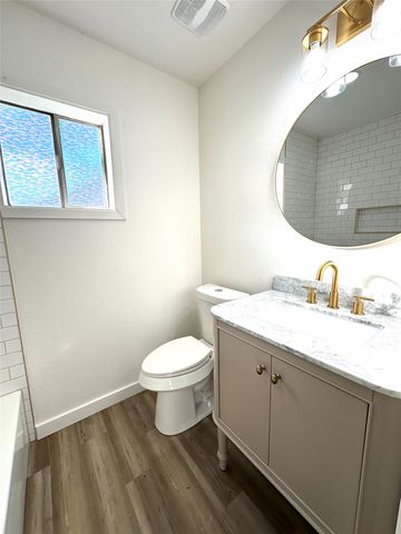 900 W Wrights Avenue, Comanche, TX 76442