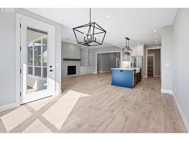 3547 W 2ND St, Washougal, WA 98671