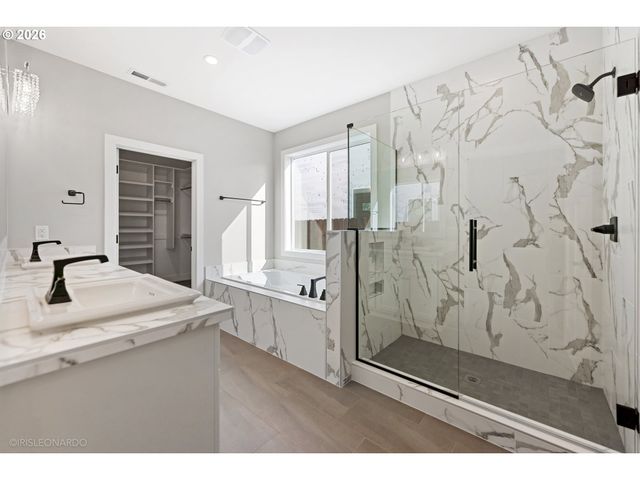 3547 W 2ND St, Washougal, WA 98671