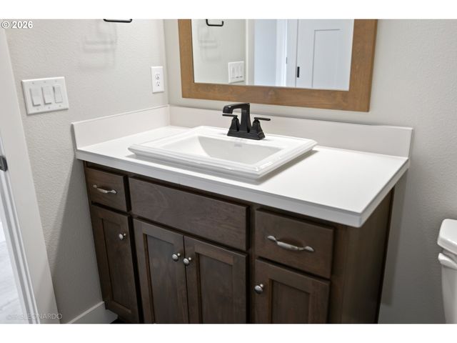 3547 W 2ND St, Washougal, WA 98671