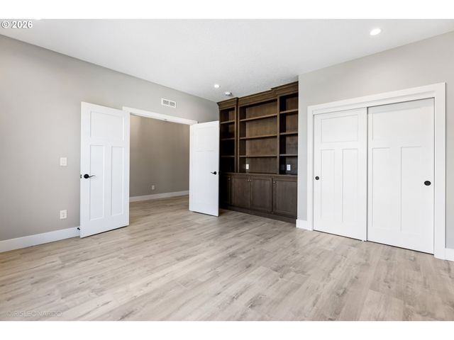 3547 W 2ND St, Washougal, WA 98671