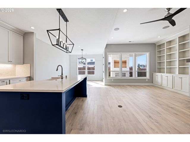 3547 W 2ND St, Washougal, WA 98671