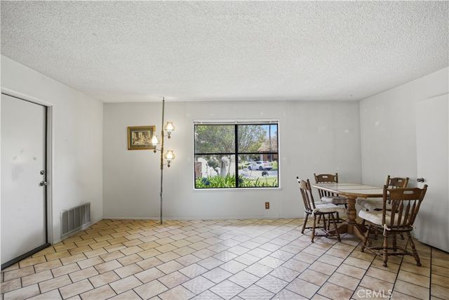 13538 Adlena, Moorpark, CA 93021