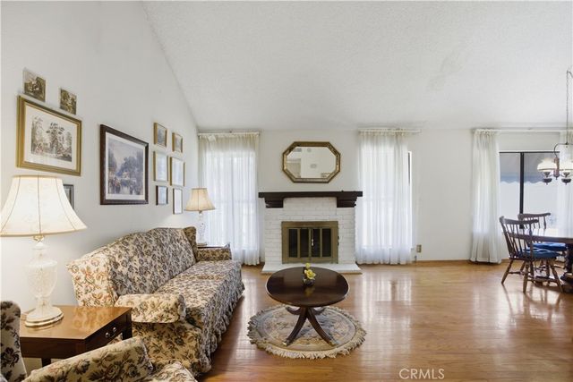 13538 Adlena, Moorpark, CA 93021