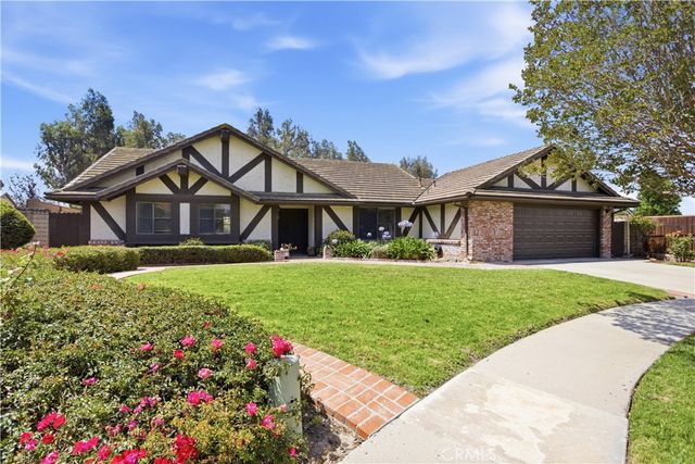 13538 Adlena, Moorpark, CA 93021