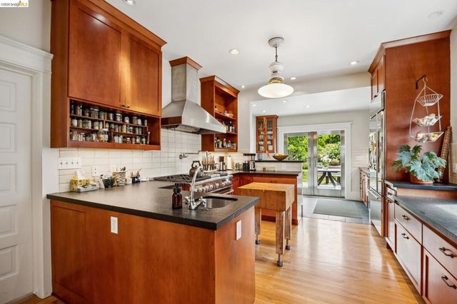 1511 Grant St, Berkeley, CA 94703