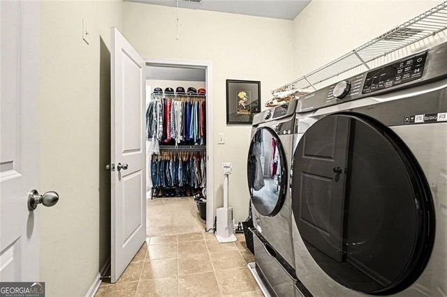 1036 Garner Creek Drive, Lilburn, GA 30047