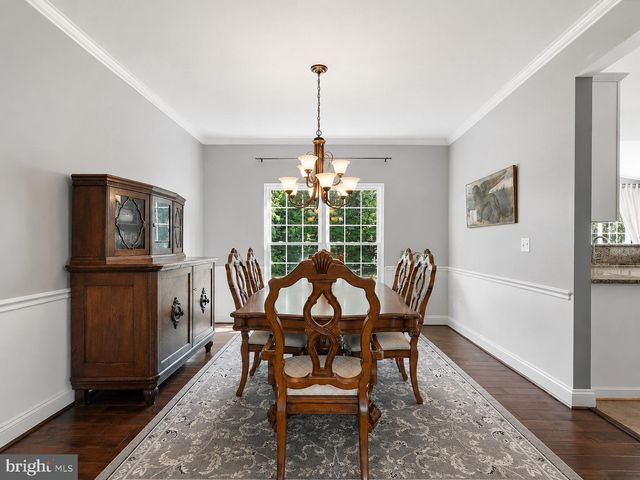 2856 MYRTLEWOOD DR, Dumfries, VA 22026
