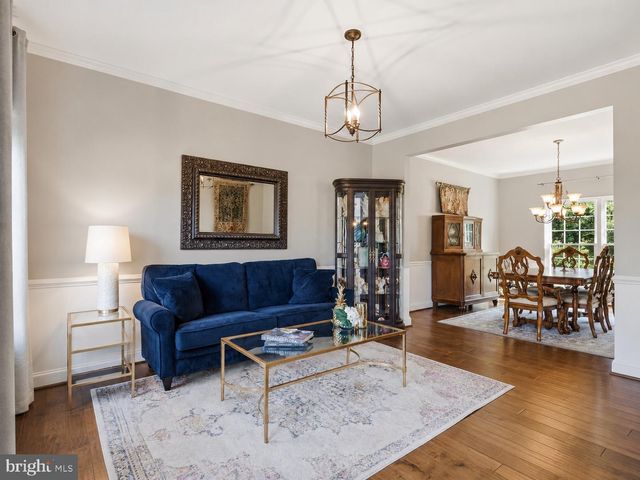 2856 MYRTLEWOOD DR, Dumfries, VA 22026