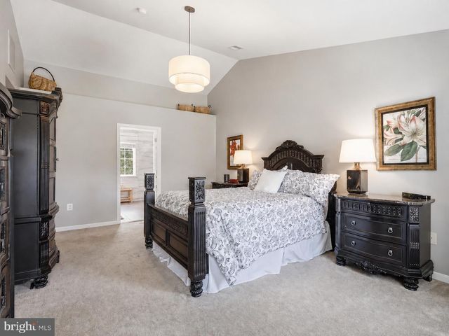 2856 MYRTLEWOOD DR, Dumfries, VA 22026