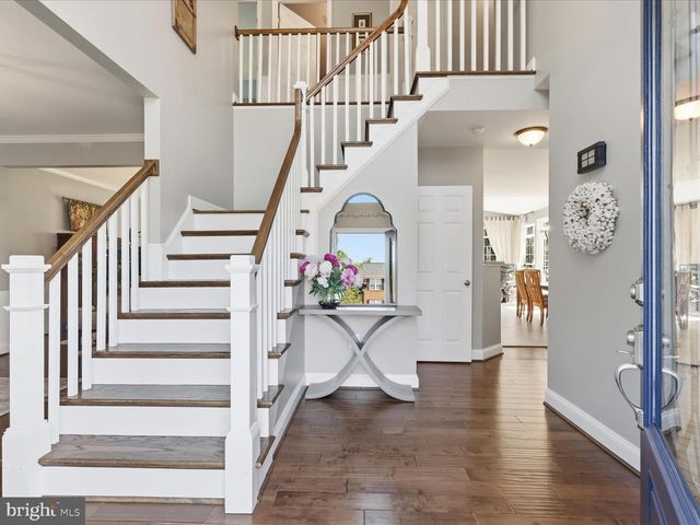 2856 MYRTLEWOOD DR, Dumfries, VA 22026