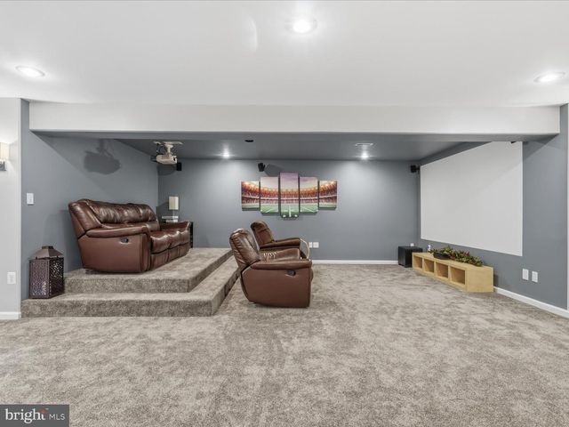 2856 MYRTLEWOOD DR, Dumfries, VA 22026