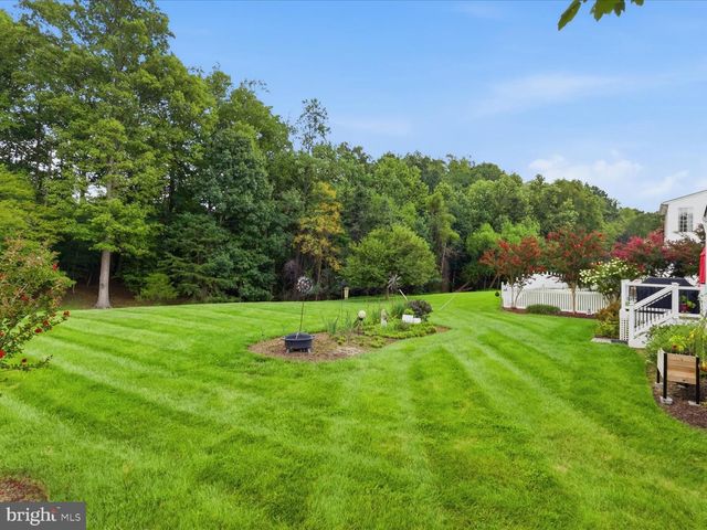 2856 MYRTLEWOOD DR, Dumfries, VA 22026