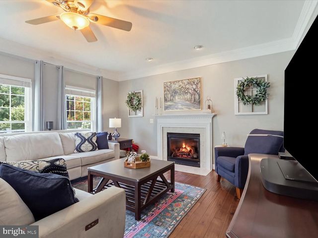 2856 MYRTLEWOOD DR, Dumfries, VA 22026