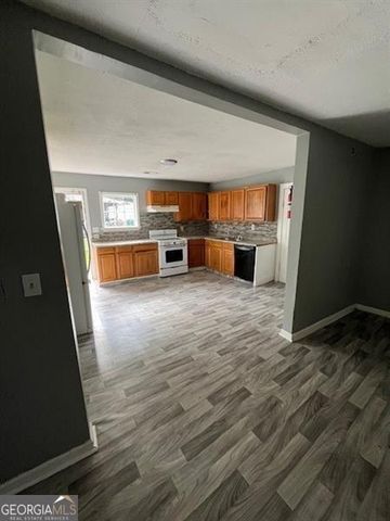 4402 Highland Road, Decatur, GA 30035