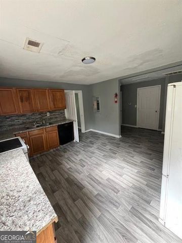 4402 Highland Road, Decatur, GA 30035