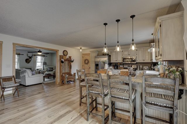 2032 Alison Street, Carthage, MO 64836