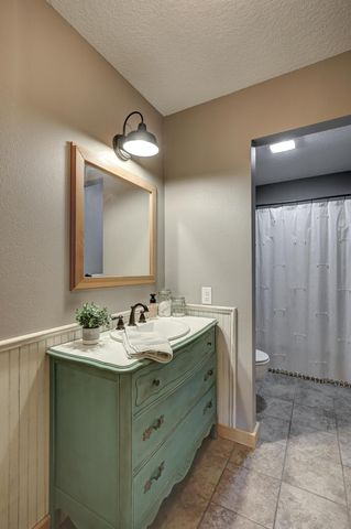 2032 Alison Street, Carthage, MO 64836