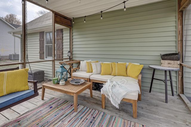 2032 Alison Street, Carthage, MO 64836