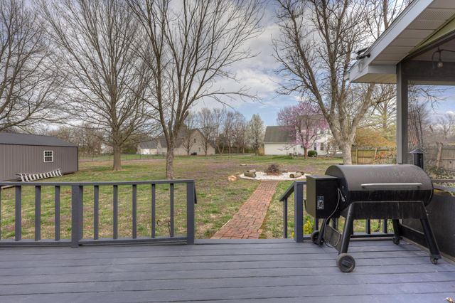 2032 Alison Street, Carthage, MO 64836