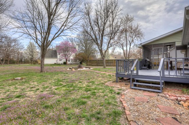 2032 Alison Street, Carthage, MO 64836