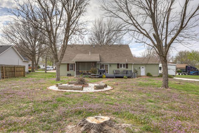 2032 Alison Street, Carthage, MO 64836