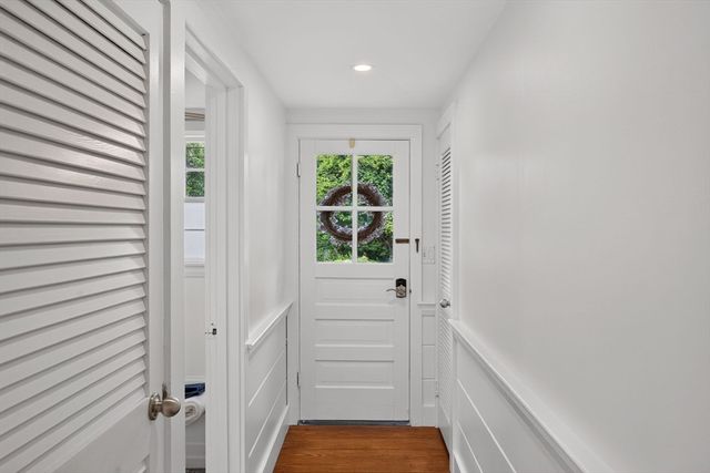 130 Spring Ln, Brewster, MA 02631