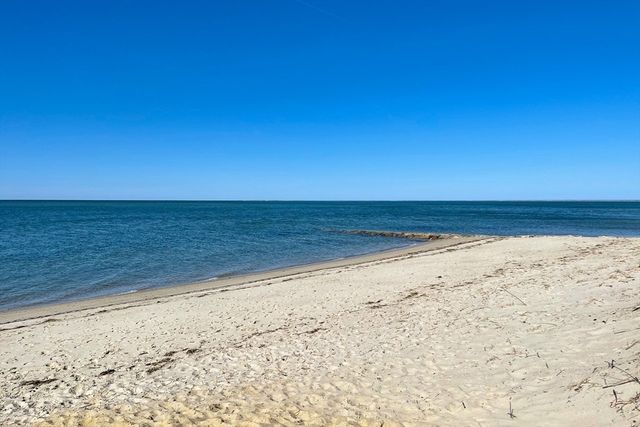 130 Spring Ln, Brewster, MA 02631