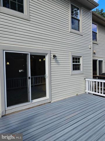 3332 PINEY RIDGE CT, Herndon, VA 20171