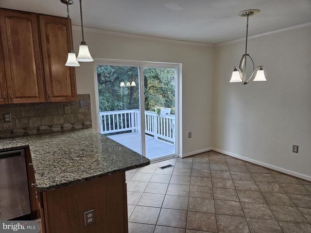 3332 PINEY RIDGE CT, Herndon, VA 20171