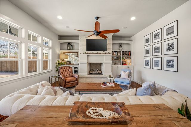 907 Cherry Street, Graham, TX 76450