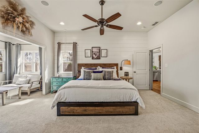 907 Cherry Street, Graham, TX 76450