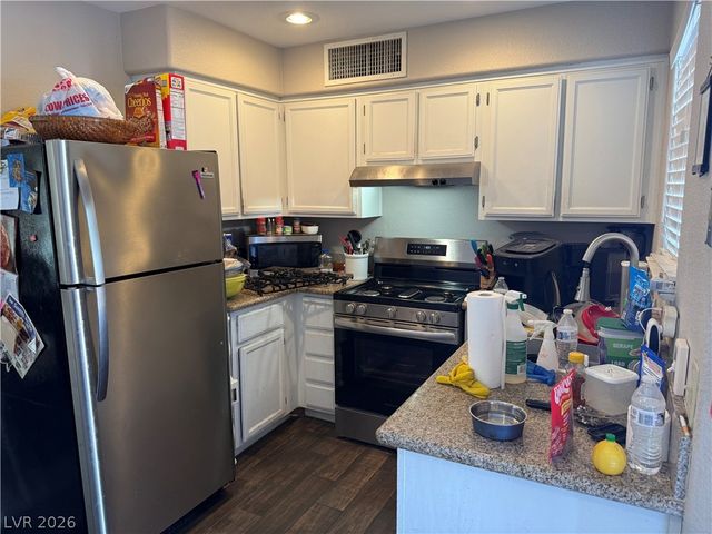 8036 Celestial Avenue 101, Las Vegas, NV 89128