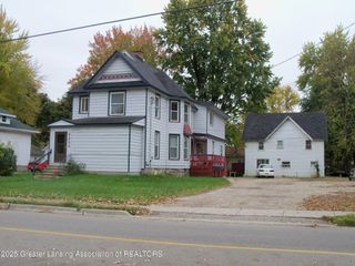 4233 Holt Road, Holt, MI 48842