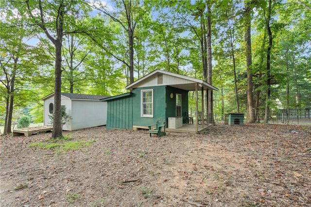 223 Wendy Oak Road, Reidsville, NC 27320