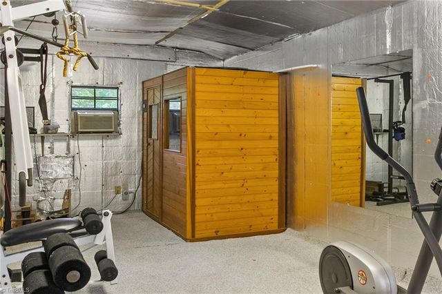 223 Wendy Oak Road, Reidsville, NC 27320