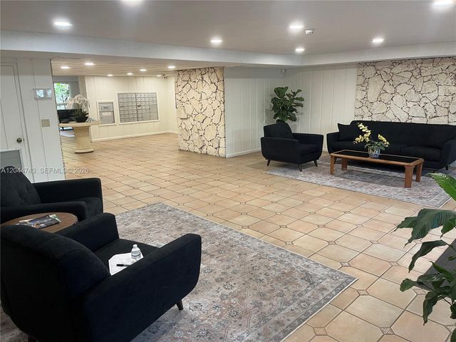 1205 Mariposa Ave 212, Coral Gables, FL 33146