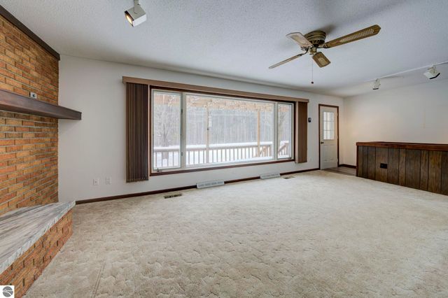 10903 N Long Lake Road, Traverse City, MI 49685