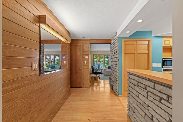 168 Peninsula Road, Medicine Lake, MN 55441