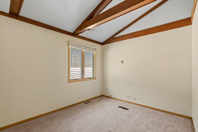 168 Peninsula Road, Medicine Lake, MN 55441