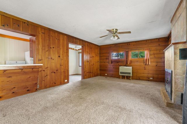 168 Peninsula Road, Medicine Lake, MN 55441